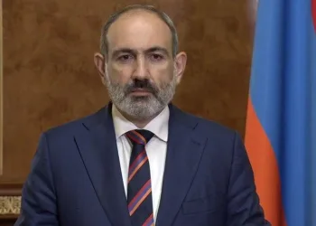 Ermenistan Başbakanı ortaya çıktı