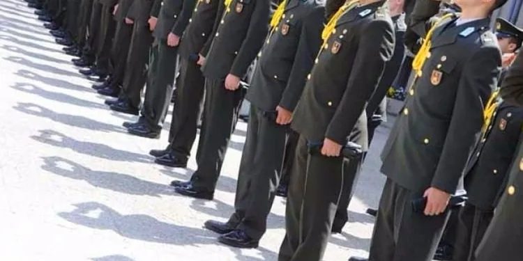 TSK’dan 5587 personel ihraç edildi