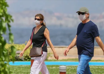 İzmir’de yeni korona yasakları açıklandı