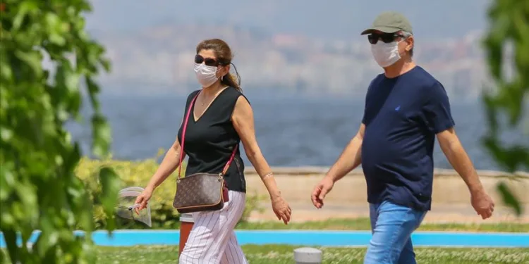 İzmir’de yeni korona yasakları açıklandı