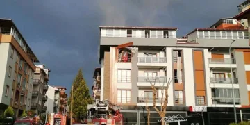 Uşak’ta iki günde doğal gaz kaynaklı üçüncü patlama: 2 yaralı
