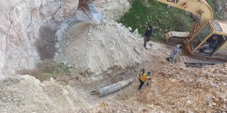 1 tonluk bomba imha edildi