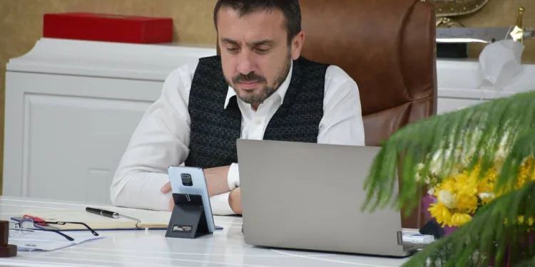 Başkan Tanır, 752 vatandaş ile ‘online’ görüştü