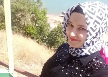 Doğurduğu bebeğini kucağına alamadan koronavirüse yenildi