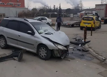 Bursa’daki kazada araçların yönü değişti