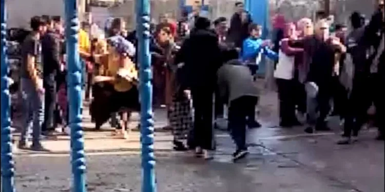 Ortalık savaş alanına döndü: 20 yaralı