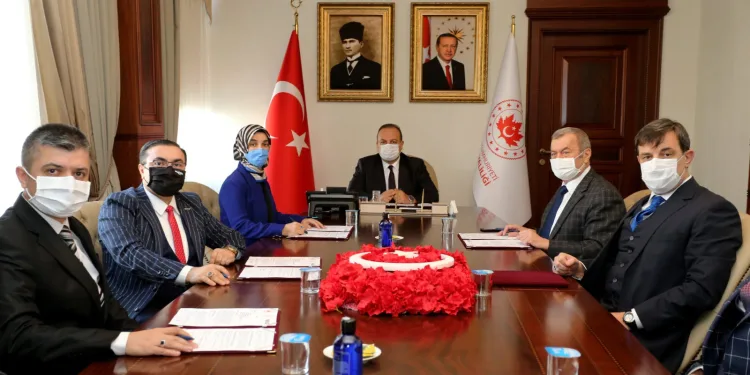 MÜSİAD Saime Sultan Bilim Sanat Merkezi binası için protokol imzalandı