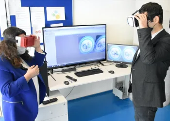Uzaktan eğitimi “sanal gerçeklik” boyutuna taşıdı