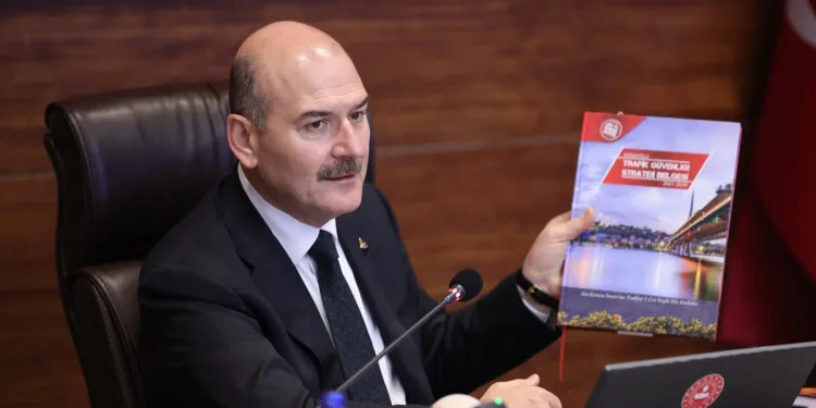 Soylu: Trafik kazalarında hedefi tutturan iki ülkeden biriyiz