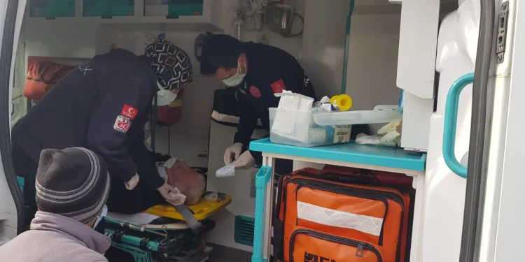 Bursa’da kupanın üstünden düşen sürücü yaralandı