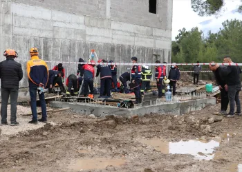 Denizli’de foseptik faciası! 3 işçi yaşamını yitirdi