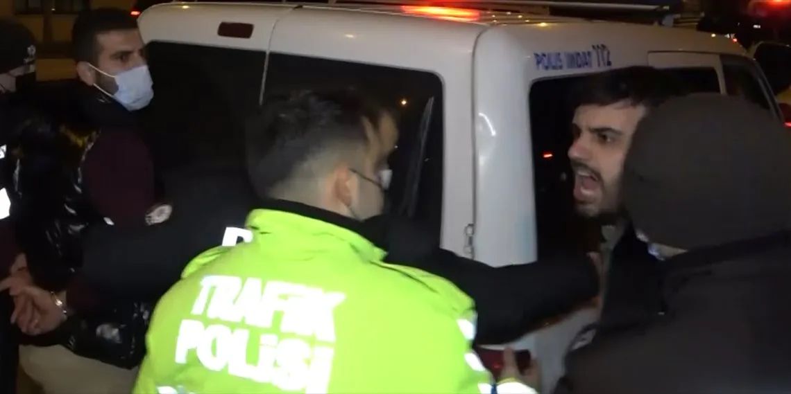 Bursa’da alkol kontrolünü reddetti, gözaltına alındı