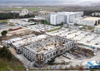 Uludağ Üniversitesi’nde cami inşaatı yükseliyor