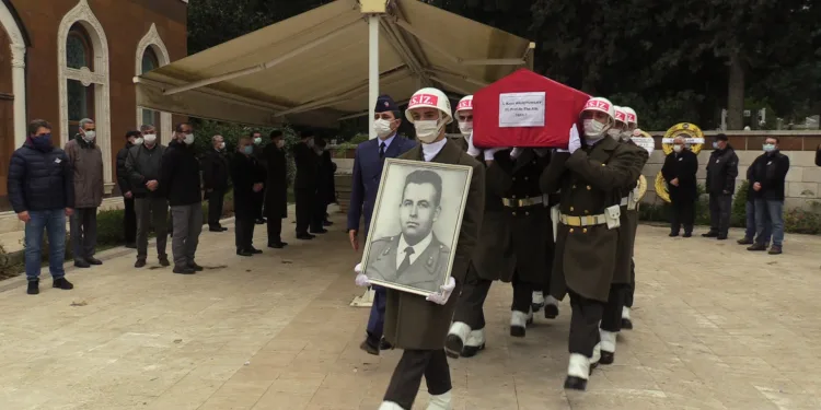 Eski Bakan Kılıçturgay, Bursa’da toprağa verildi