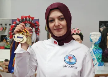 Kardeşine yardım ederek başladı, 3 altın madalya kazandı