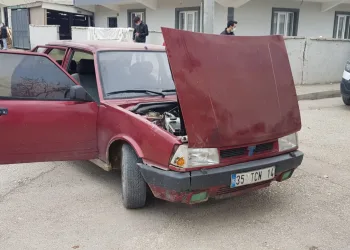 Bursa’da aracı yol ortasında bırakıp kaçtılar