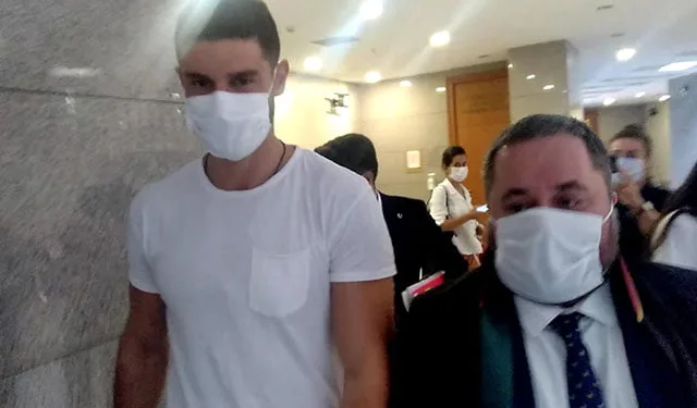 Berk Oktay’ın uygunsuz görüntülerinin yayınlanmasında eski eşine hapis cezası