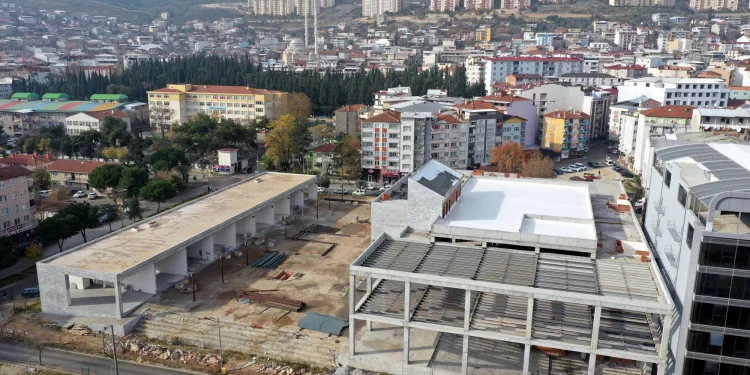 Orhangazi Kültür Merkezi’nde çalışmalar hızlandı