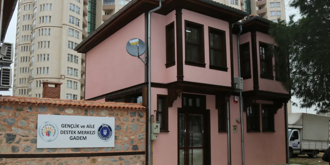 Bursa’da bağımlılıkla mücadele hız kesmiyor