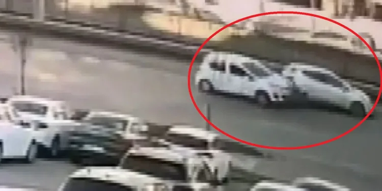 Bursa’da yola atlayan kedi zincirleme kazaya neden oldu