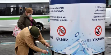Şehir merkezine dezenfektan çeşmesi kuruldu