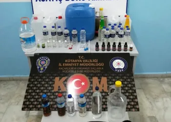 Kütahya’da 39,5 litre sahte içki ele geçirildi