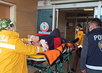 Bursa’da forkliftin çarptığı işçi ağır yaralandı