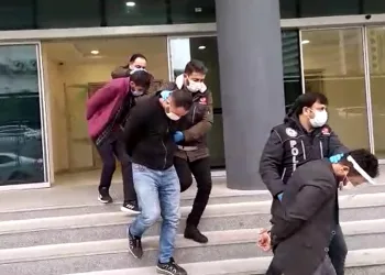 Bursa’da suçüstü yakalanmışlardı, tutuklandılar