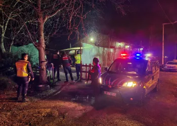 Bursa’da bağ evindeki eğlencede basıldılar