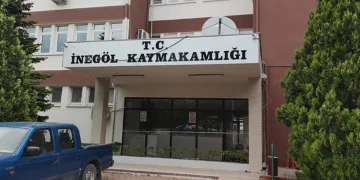 Bursa’da, HDP ilçe binasındaki yangınla ilgili kaymakamlıktan açıklama