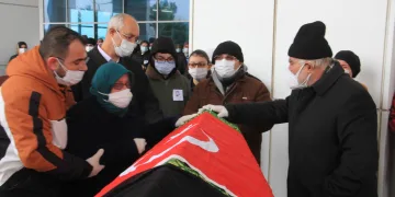 Acı veda… Gözyaşları sel oldu