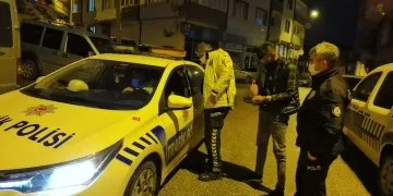 Kısıtlamada yakalandılar, 11 bin 923 lira ceza kesildi