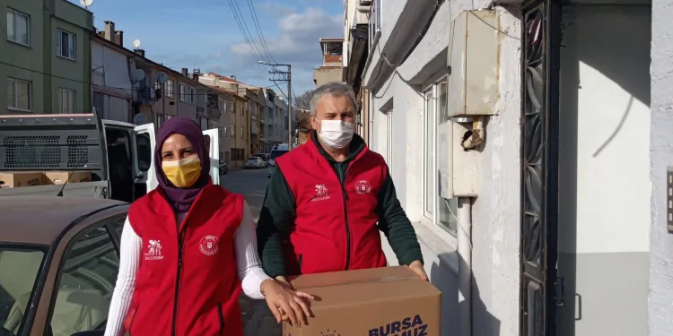 ‘Bursa Gönüllü Hareketi’yle gönüller bir oldu