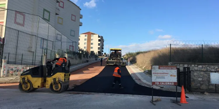 Osmangazi Belediyesi Hamitler Mahallesi’ndeki sokakları asfaltladı