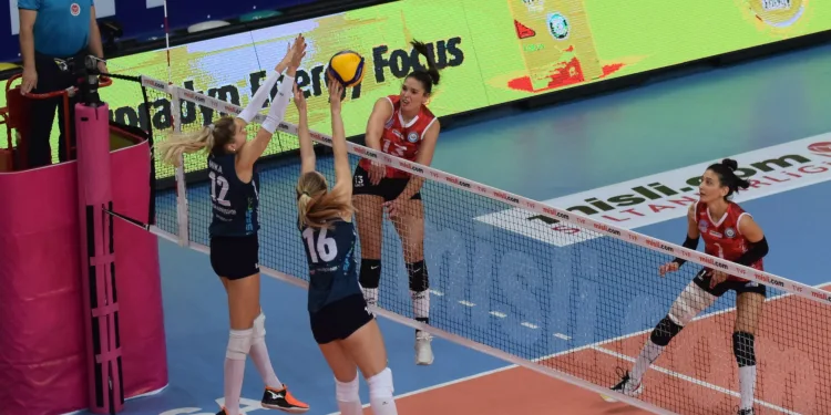 Nilüfer’in sultanlarından 3-0’lık galibiyet