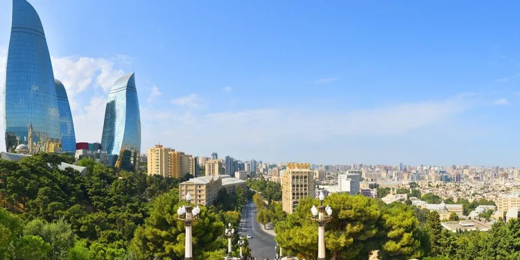 Azerbaycan’a kimlikle seyahat dönemi