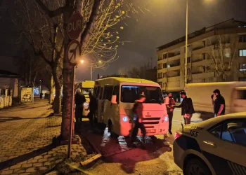 Bursa’da korsan servis sürücülerine ceza