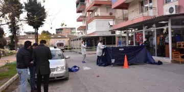 Babasını sopayla döverek öldürdü