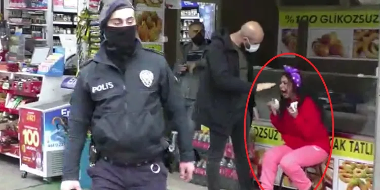 Maske uyarısı yapan polise saldırıp kaçmaya çalıştı