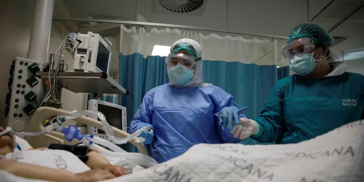 Koronavirüs salgınında Türkiye’de son tablo açıklandı