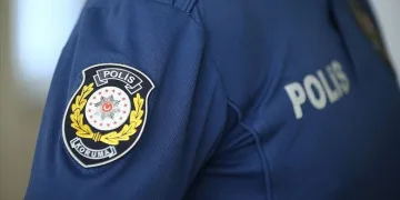 Bursa’dan İnegöl’e uyuşturucu sevkiyatında yakalandılar