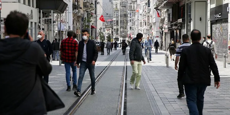 İstiklal Caddesi’ne girişler sınırlandırıldı