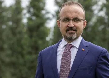 AK Partili Turan: Kılıçdaroğlu cumhurbaşkanı adayı olursa ben de adayım