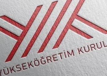 YÖK akademik ve üniversite idari personeli için aşıda öncelik talep etti