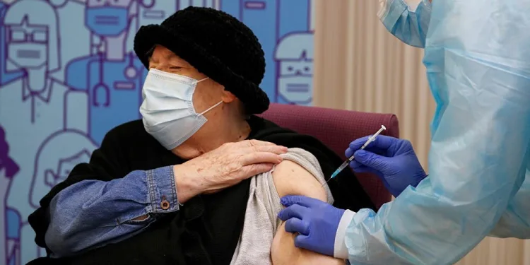 Norveç’te Pfizer aşısı vurulan 23 kişi hayatını kaybetti