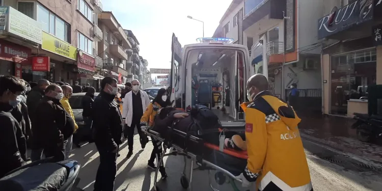 Bursa’da kaza! Olay yerinden geçen başhekim ilk müdahaleyi yaptı