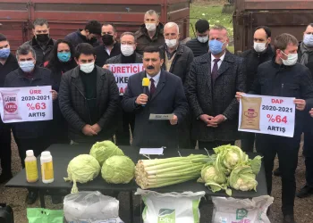 İYİ Parti’den çiftçiye destek: ‘Zamların sebebi aracılar’