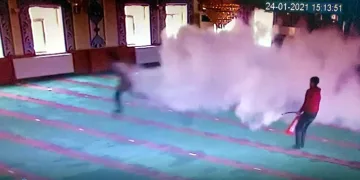Camide ortalığı birbirine kattılar