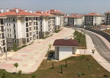 Kamu lojmanları için kira bedelleri belli oldu