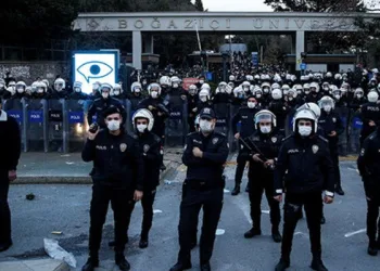 İstanbul Valiliği’nden Boğaziçi açıklaması